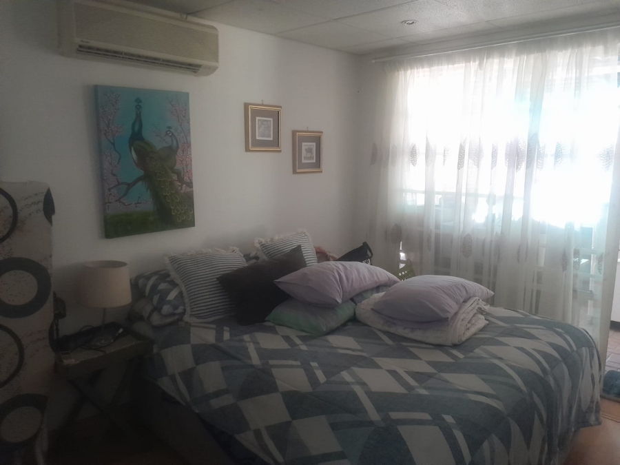 5 Bedroom Property for Sale in Heuwelsig North West